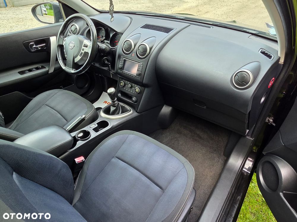 Nissan Qashqai - 23