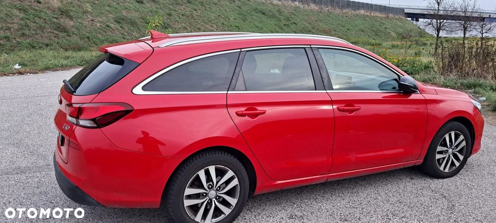 Hyundai i30 1.6 D Comfort - 15