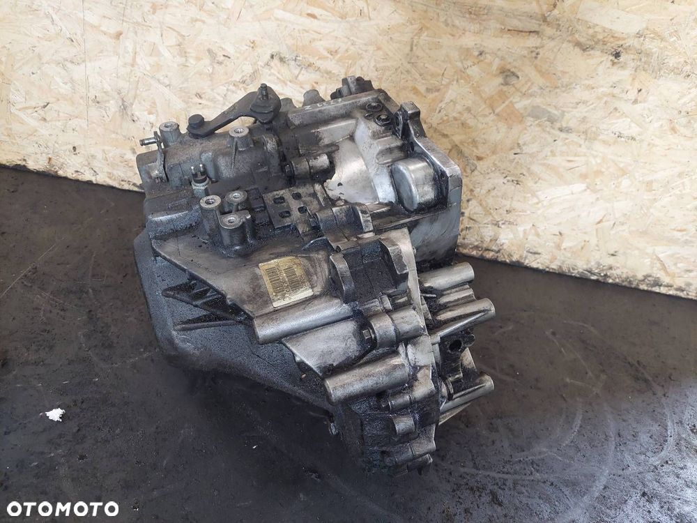 SKRZYNIA BIEGÓW VOLVO S40 V40 I LIFT 1.9 DI MANUAL 5 BIEGÓW M56L2 - 5