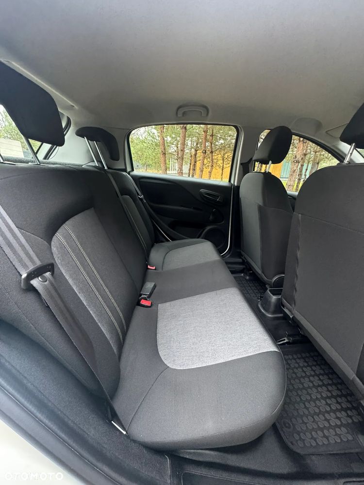 Fiat Punto 1.2 Young - 10