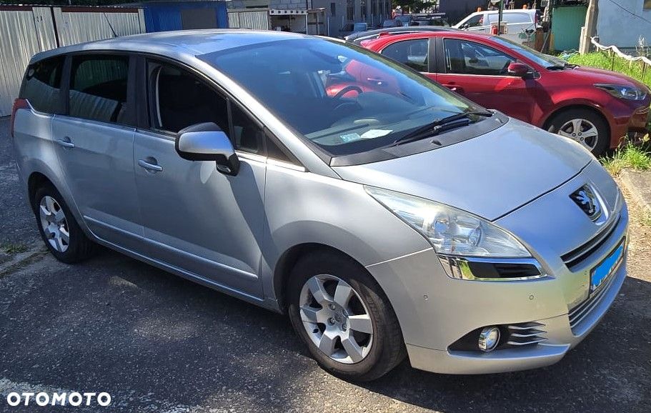 Peugeot 5008 - 1