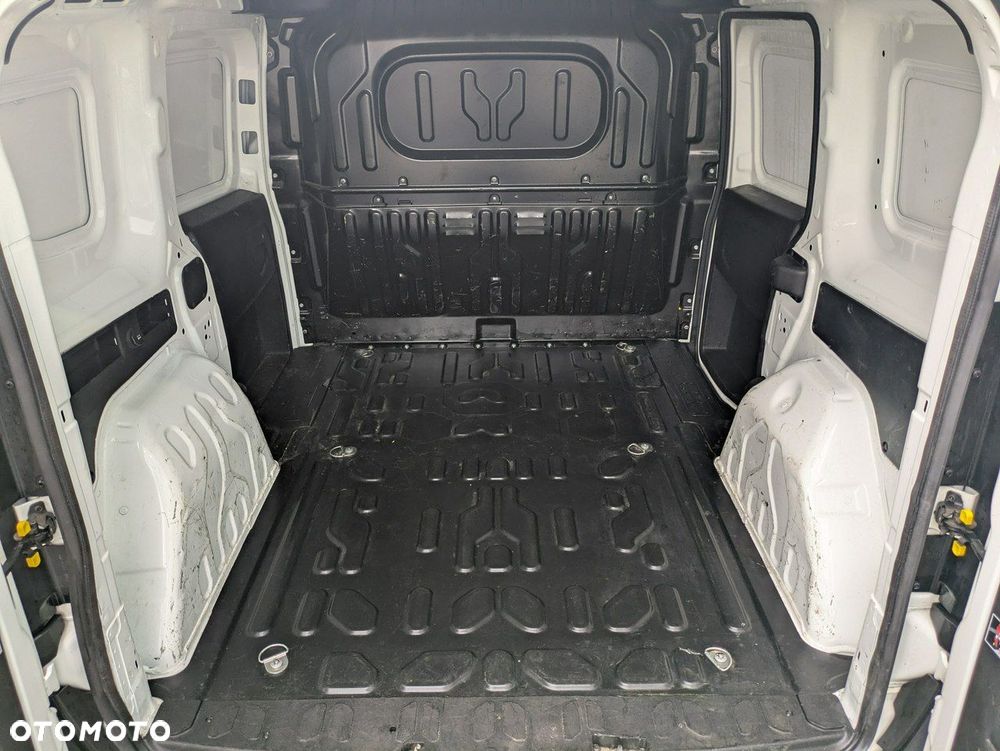Fiat Doblo - 26