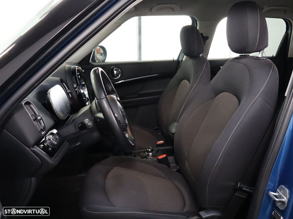 MINI Countryman Cooper SE ALL4 Auto - 10