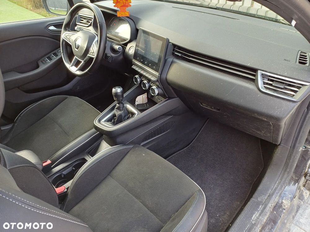 Renault Clio TCe 100 EXPERIENCE - 21