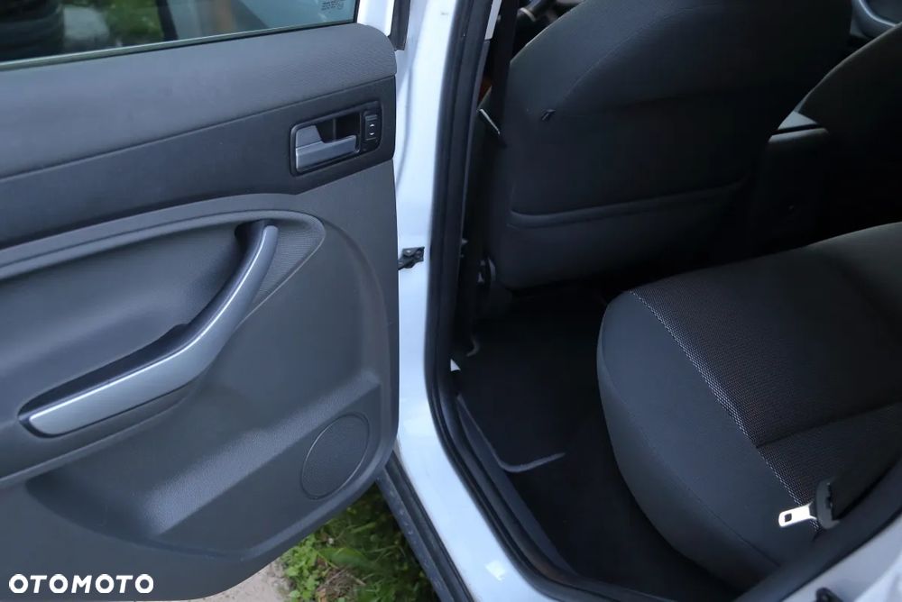Ford Kuga 2.0 TDCi Individual FWD - 15