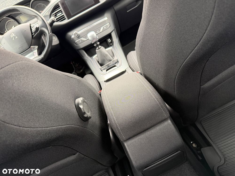 Peugeot 308 BlueHDi 120 Stop & Start Allure - 24