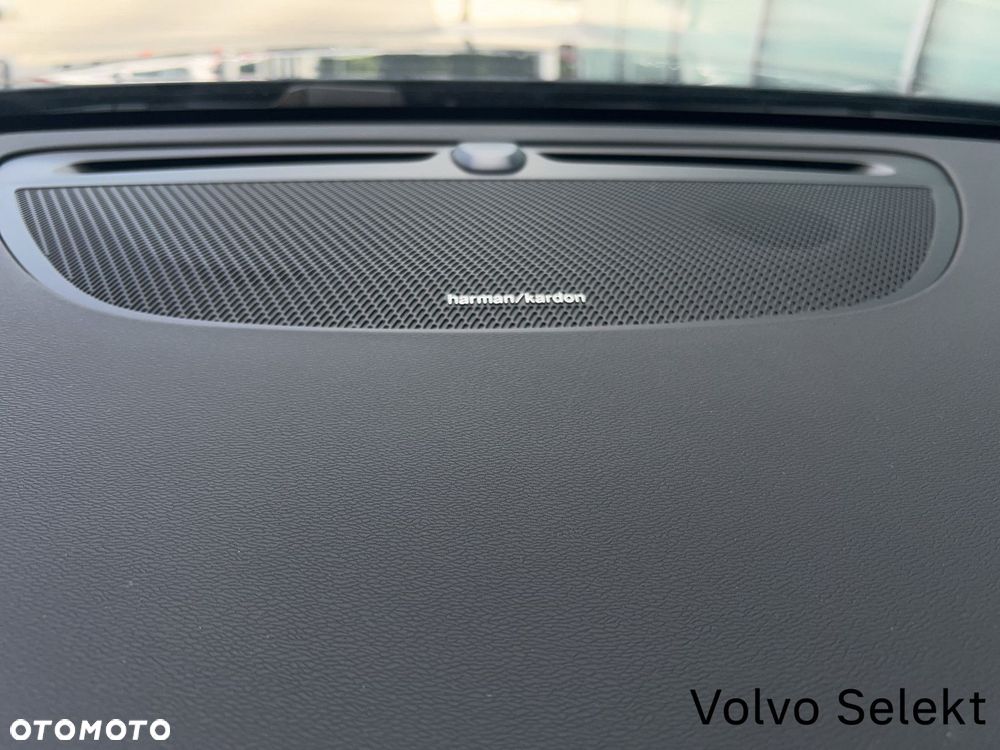 Volvo V60 B4 B Plus Dark - 26