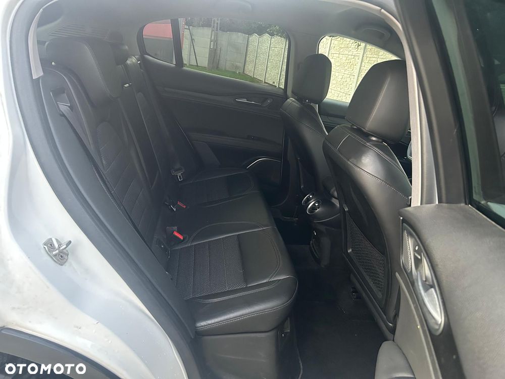Alfa Romeo Stelvio 2.0 Turbo Super Q4 - 21
