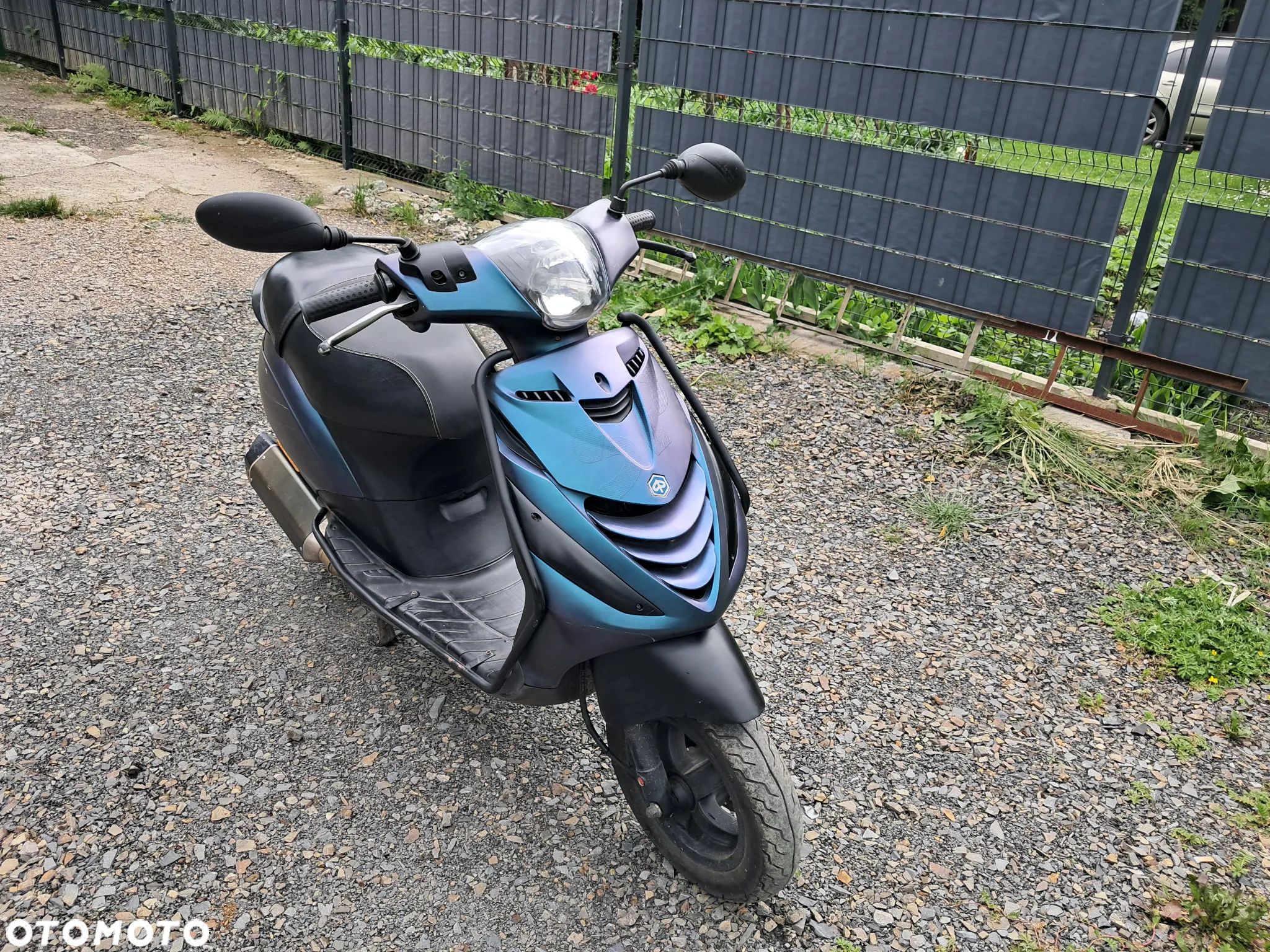 Piaggio ZIP - 1