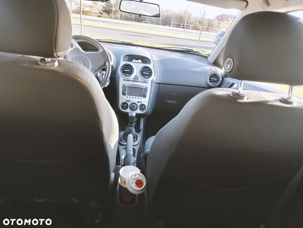 Opel Corsa 1.2 16V Energy - 8