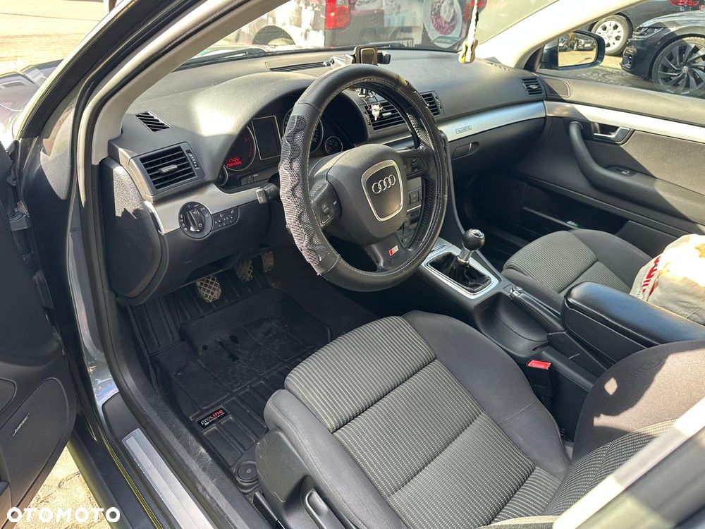 Audi A4 Avant 2.0 TDI Quattro - 2