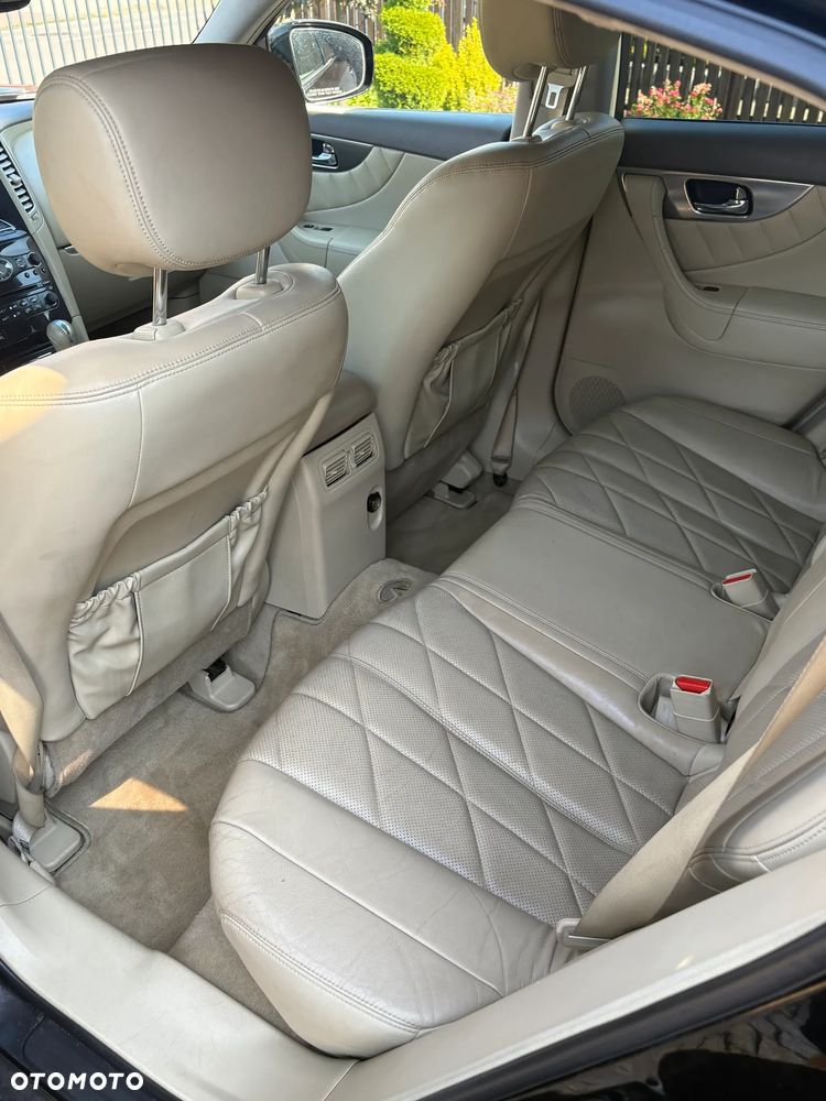 Infiniti FX FX35 AWD - 10