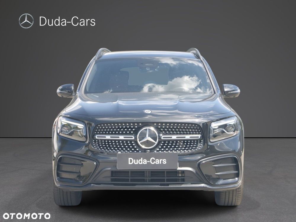 Mercedes-Benz GLB - 4