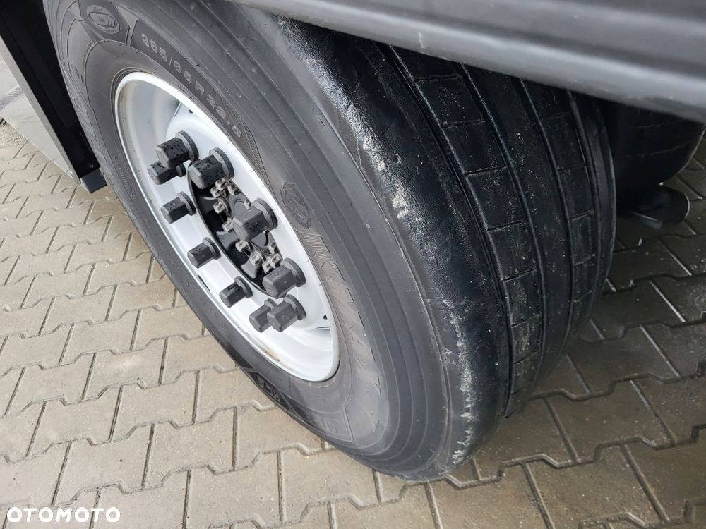 Schmitz Cargobull - - 9