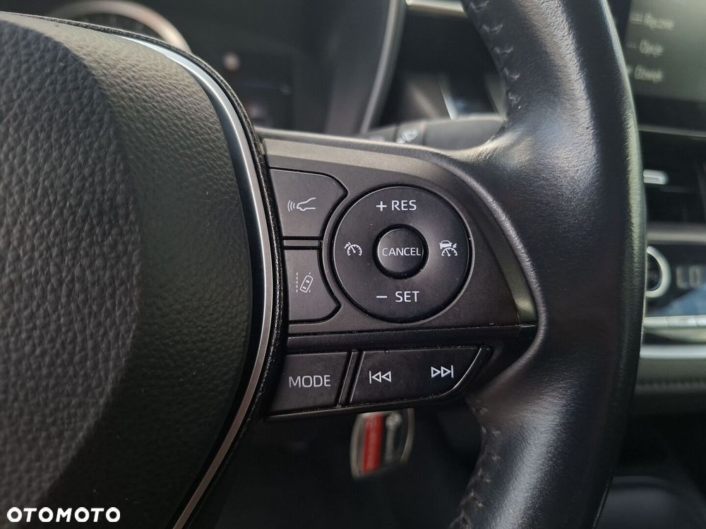 Toyota Corolla - 18