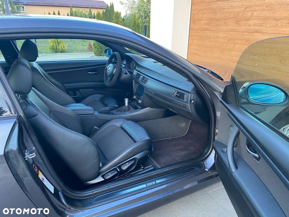 BMW Seria 3 320i M Sport Edition - 35
