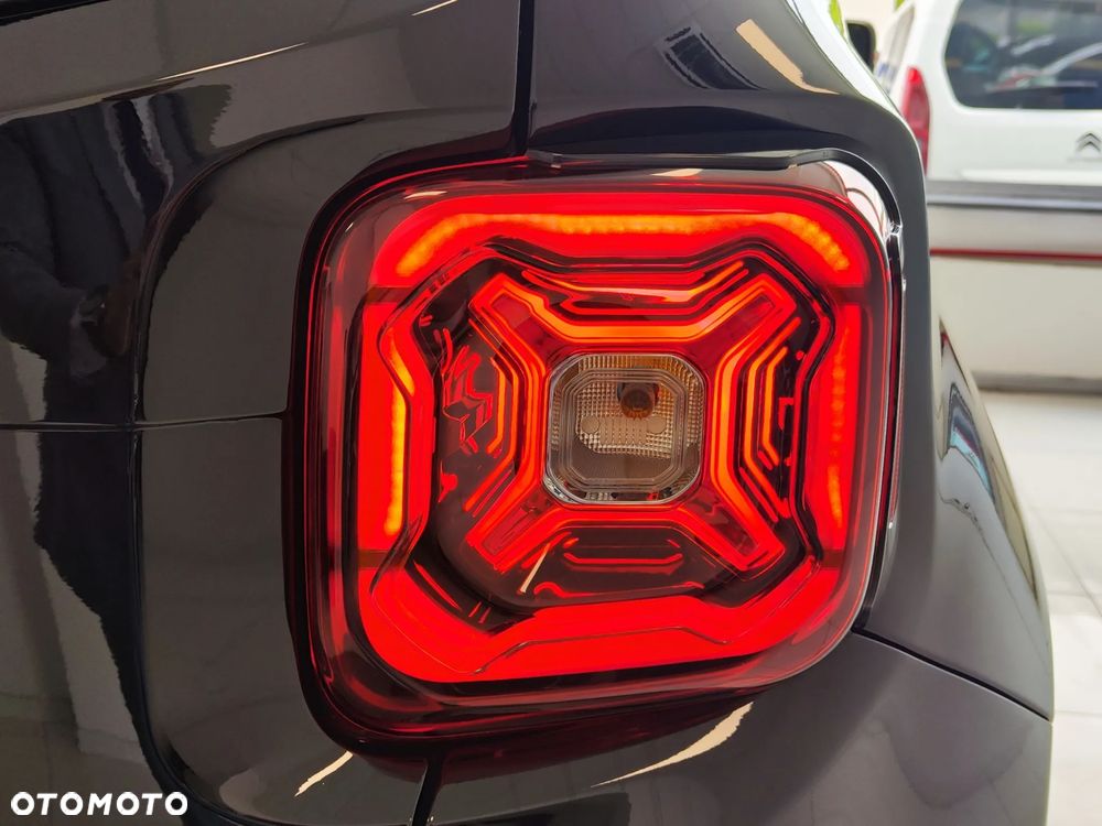 Jeep Renegade 1.5 T4 mHEV North Star FWD S&S DCT - 10
