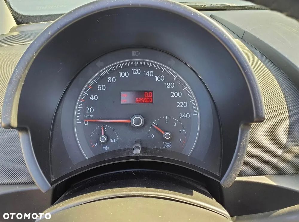 Volkswagen New Beetle 1.9 TDI DPF - 27