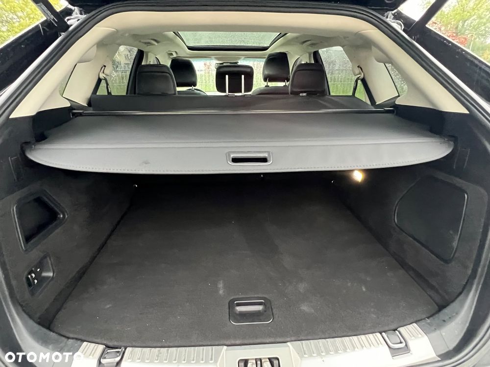 Ford Edge 2.0 TDCi Bi-Turbo 4x4 Vignale - 36