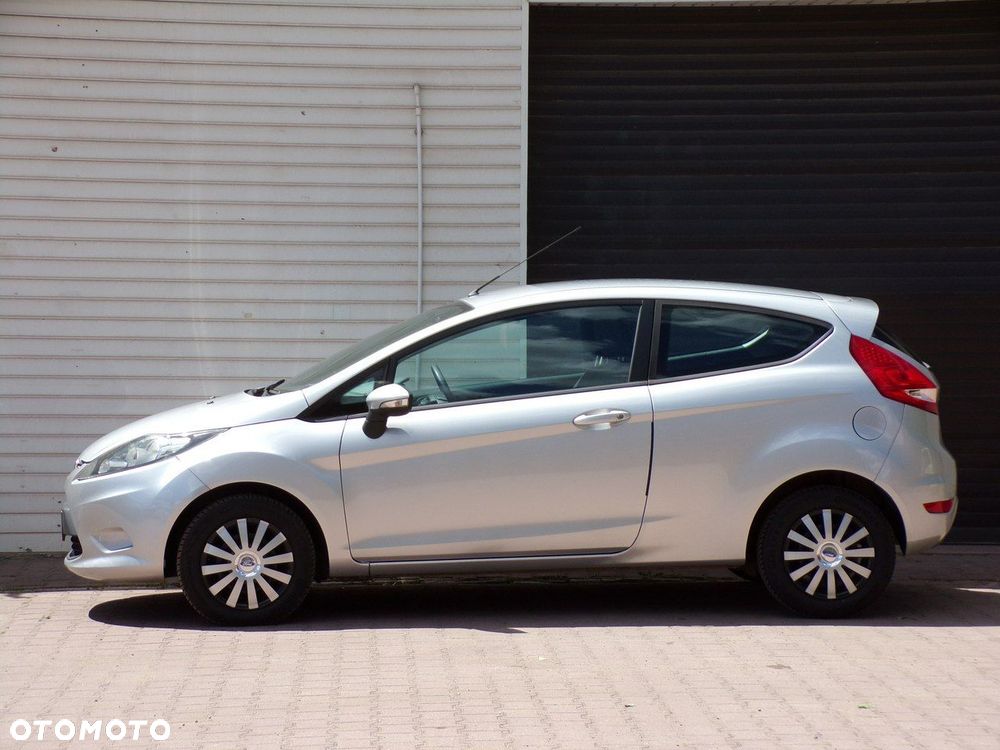 Ford Fiesta - 16