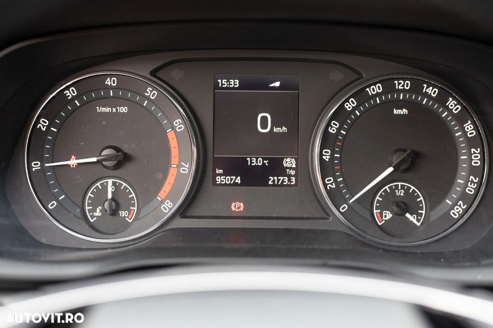 Renault Express - 16