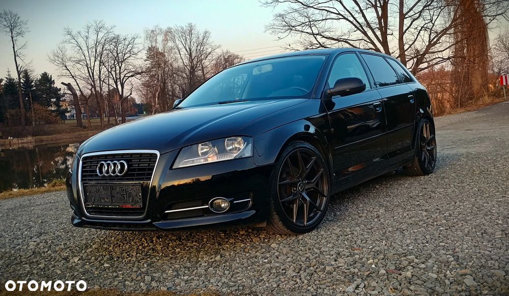 Audi A3 Sportback 1.6 Ambiente - 1