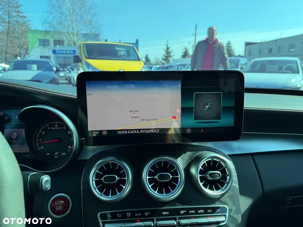 Mercedes-Benz Klasa C 450 AMG 4Matic 7G-TRONIC - 15