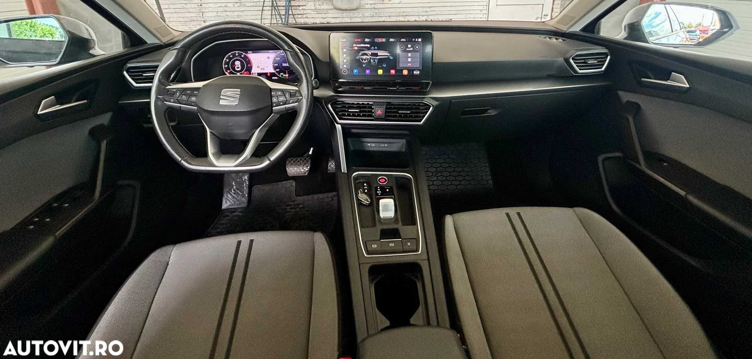 Seat Leon 1.0 eTSI OPF DSG Style Edition - 4