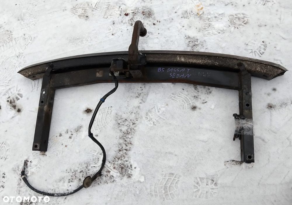 passat b5 sedan hak holowniczy - 1