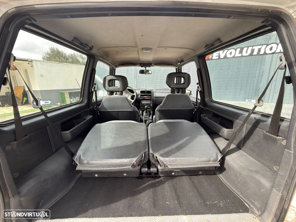 Suzuki Vitara 1.9 TD JLX - 14