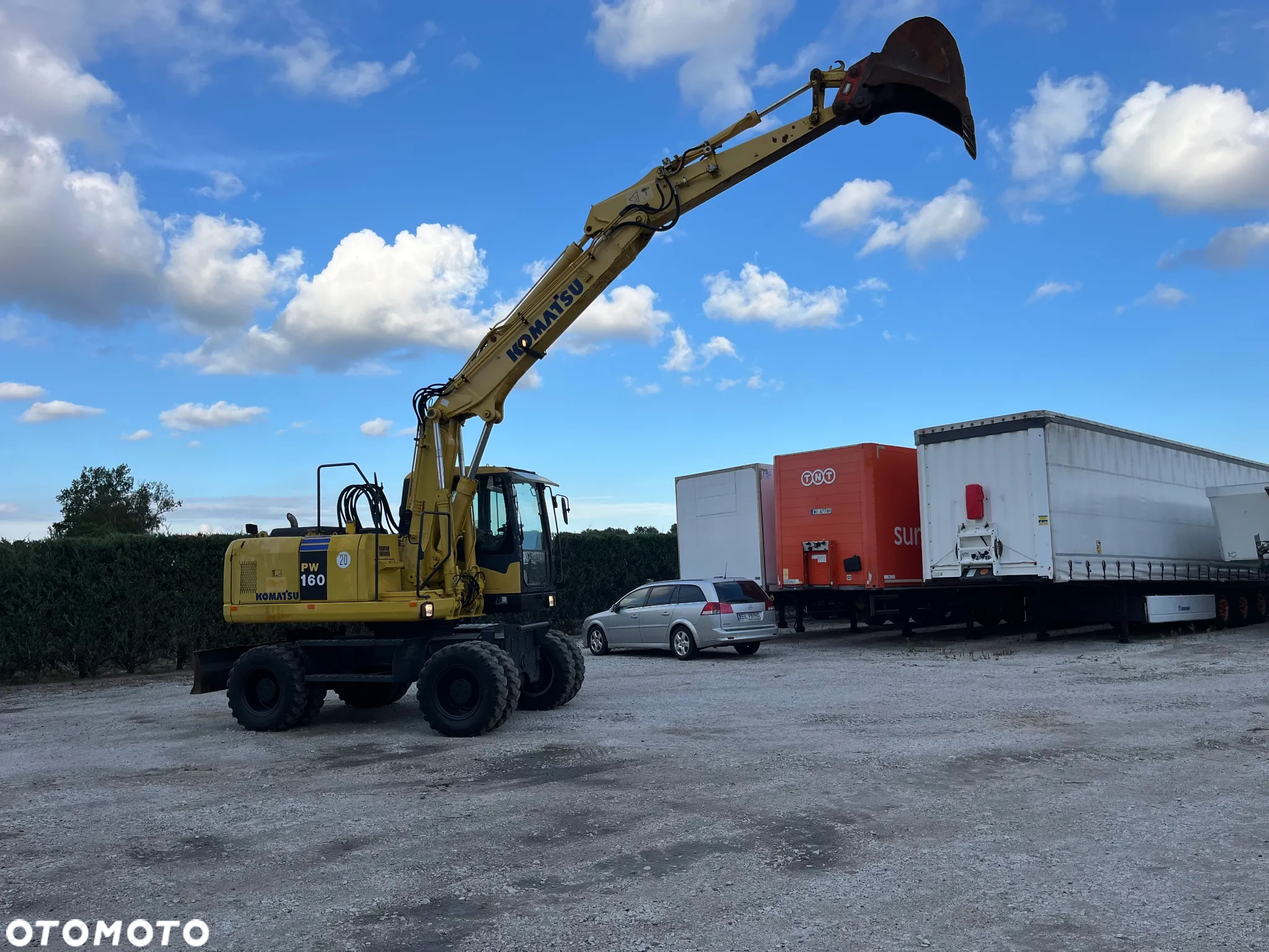 New Holland - 17