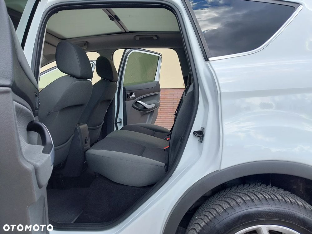 Ford Kuga 2.0 TDCi 4x4 Trend - 13