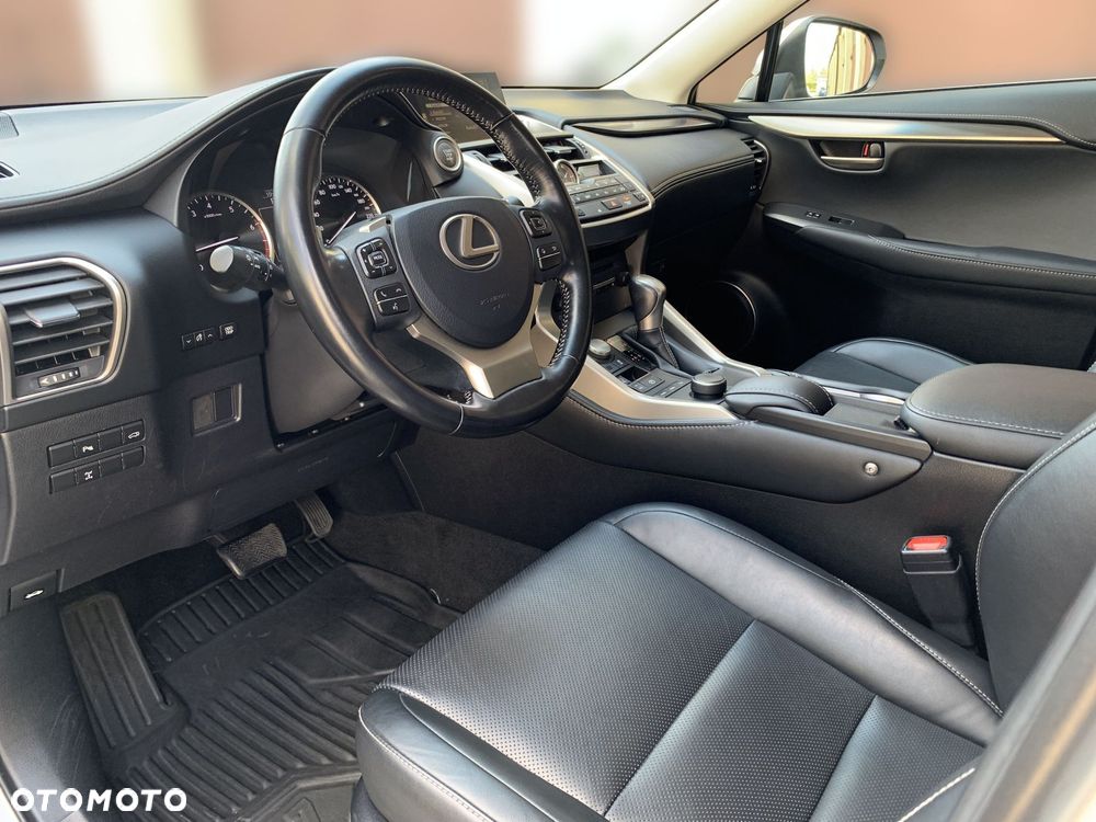 Lexus NX 200t Comfort AWD - 14