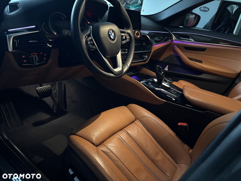 BMW Seria 5 - 19