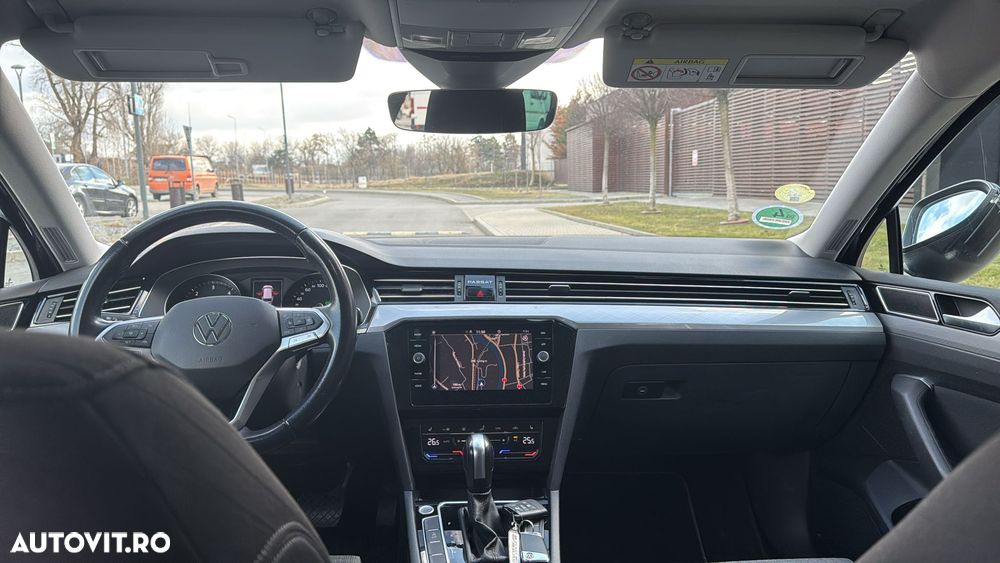Volkswagen Passat - 10
