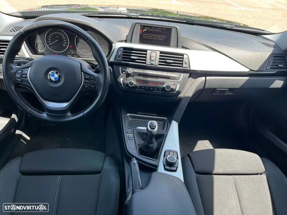 BMW 318 d Line Sport - 14
