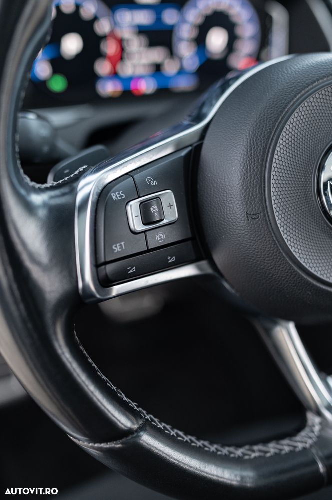 Volkswagen ARTEON 2.0 TSI DSG R-Line - 13