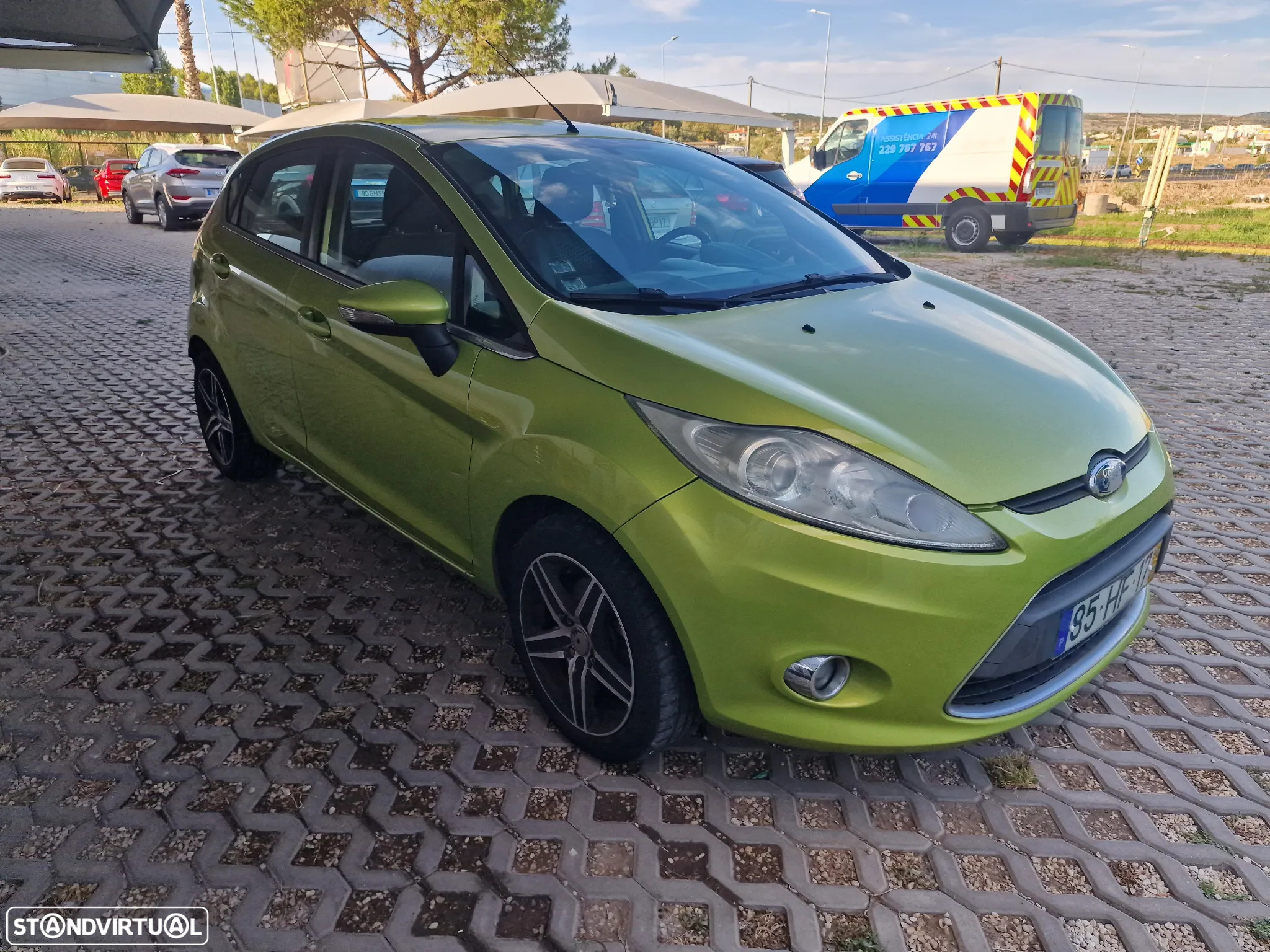 Ford Fiesta 1.4 TDCi Titanium - 4