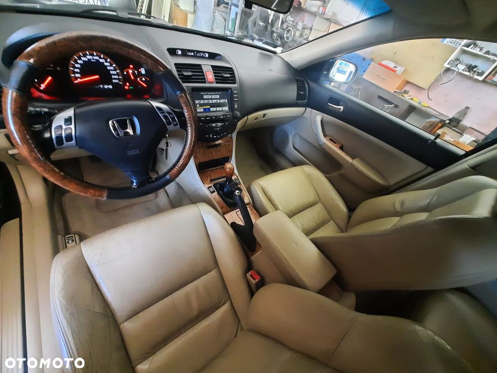 Honda Accord 2.2i-CTDi Executive - 11