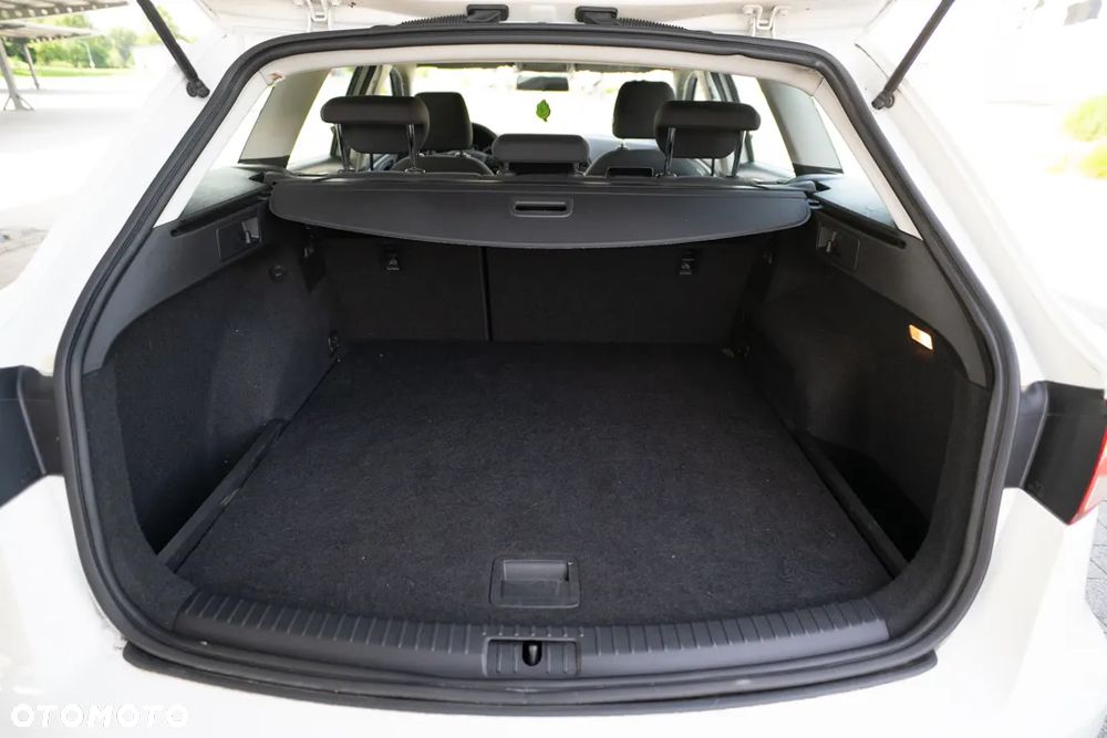 Seat Leon 1.6 TDI Style S&S - 30