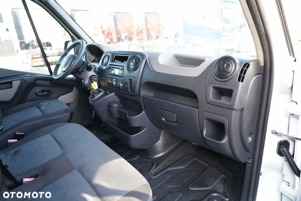 Renault MASTER /  BLASZAK / FURGON / MANUAL  / DMC 3500KG / SPROWADZONY / PO KONTRAKCIE SERWISOWYM - 35