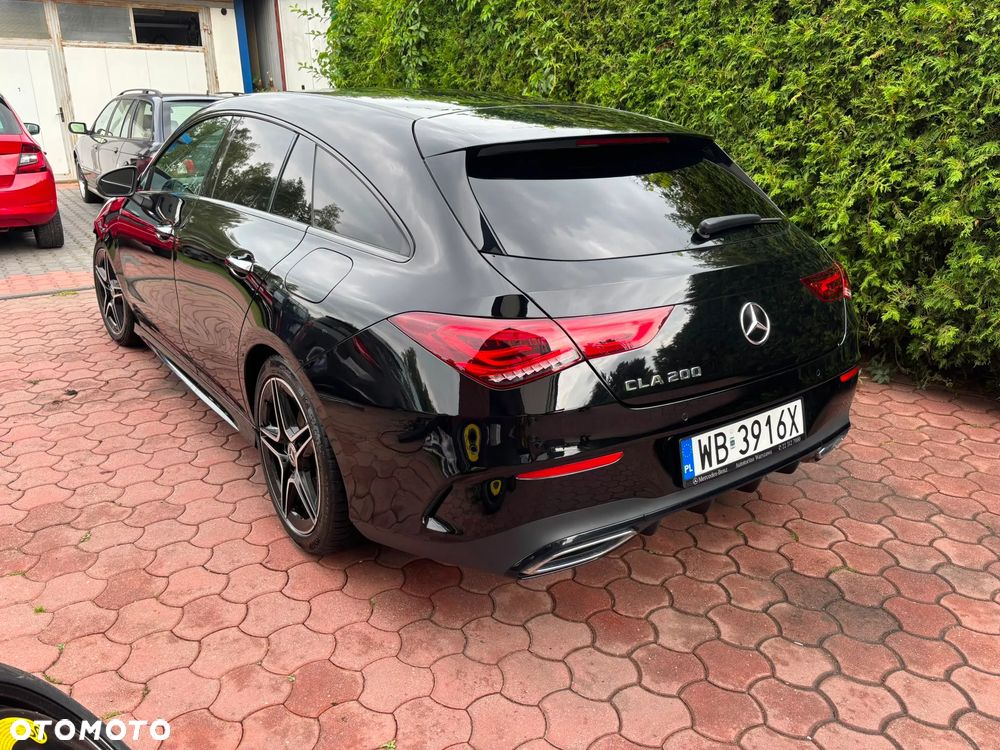 Mercedes-Benz CLA 200 AMG Line 7G-DCT - 3
