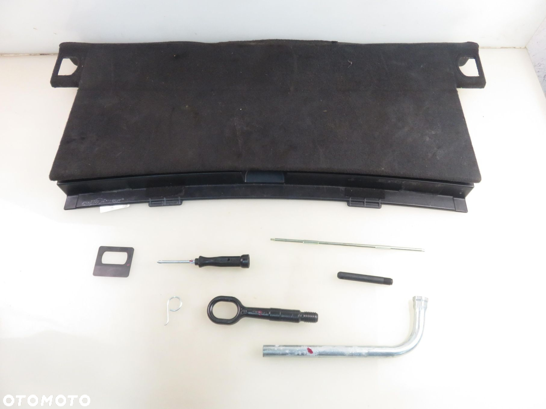 WYKŁADZINA DYWAN SCHOWEK Z BAGAŻNIKA Z KLUCZAMI AUDI A4 B8 8K9861529B - 15