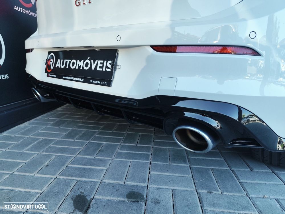 VW Golf 2.0 TSI GTI Clubsport DSG - 48