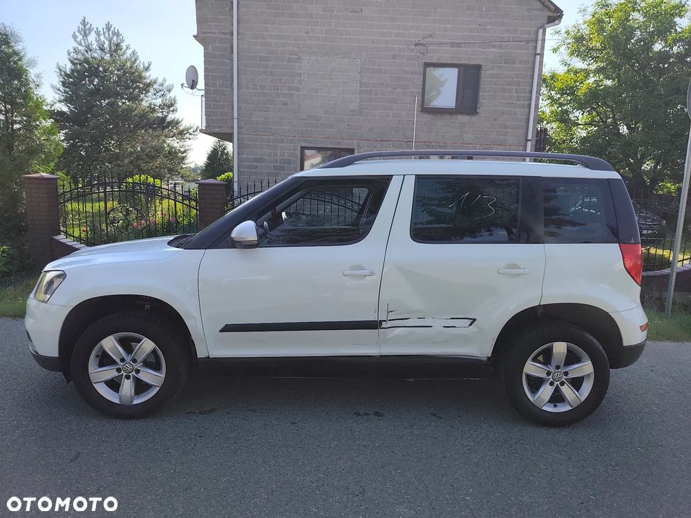 Skoda Yeti 2.0 TDI SCR 4x4 Active - 8