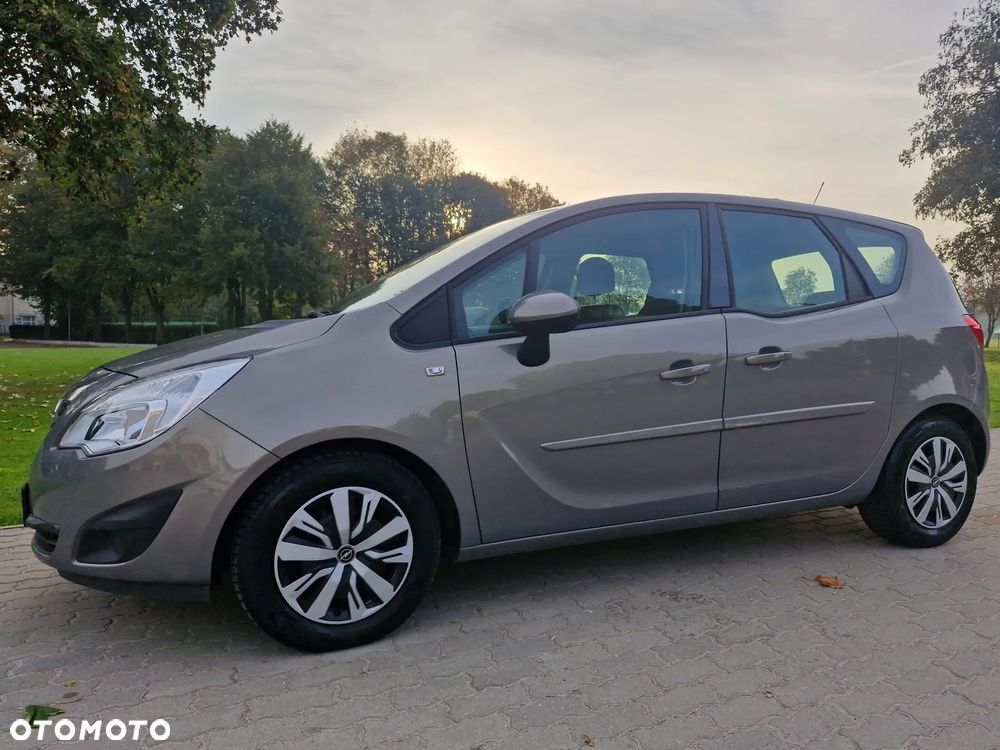 Opel Meriva - 27