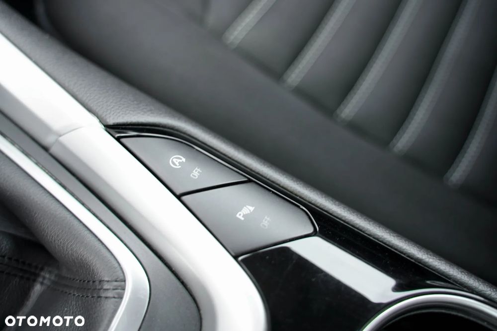 Ford Mondeo 2.0 TDCi Titanium - 25