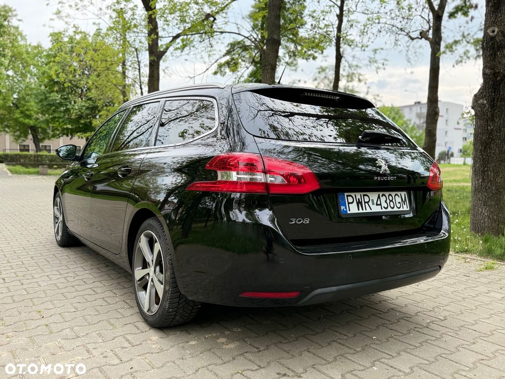 Peugeot 308 PureTech 130 GPF EAT8 Stop & Start Allure Pack - 14
