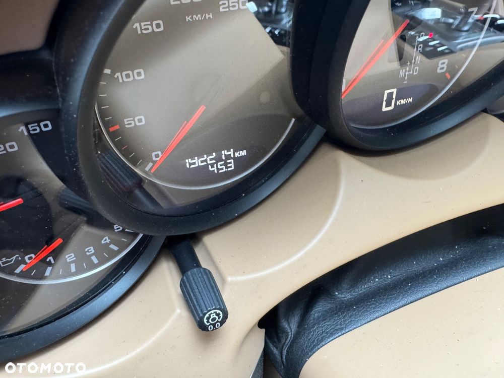Porsche Cayenne GTS Tiptronic S - 9