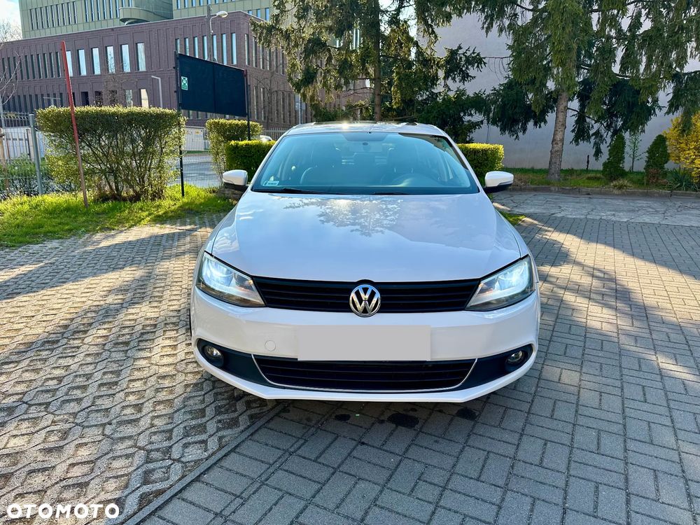 Volkswagen Jetta 2.0 TDI Highline CityLine DSG - 6